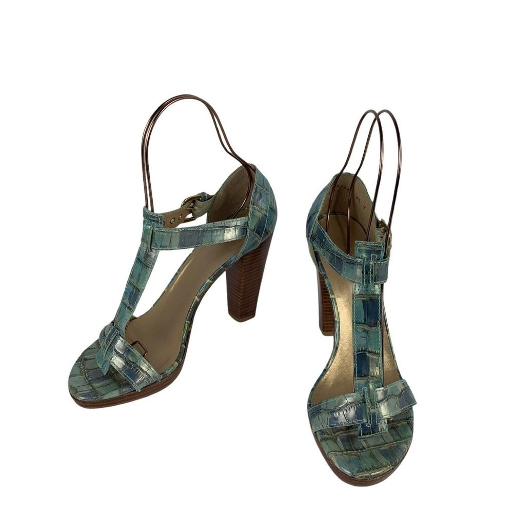 Stuart Weizman Iridescent Crocodile Leather Sandals‎ Blue High Heel Buckle 9.5 M